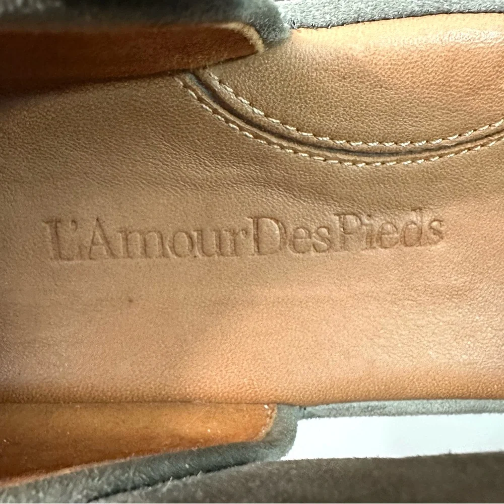 L'Amour Des Pieds Amadour Platform Sandal Gray Suede Peep Toe Size 9.5W Wide